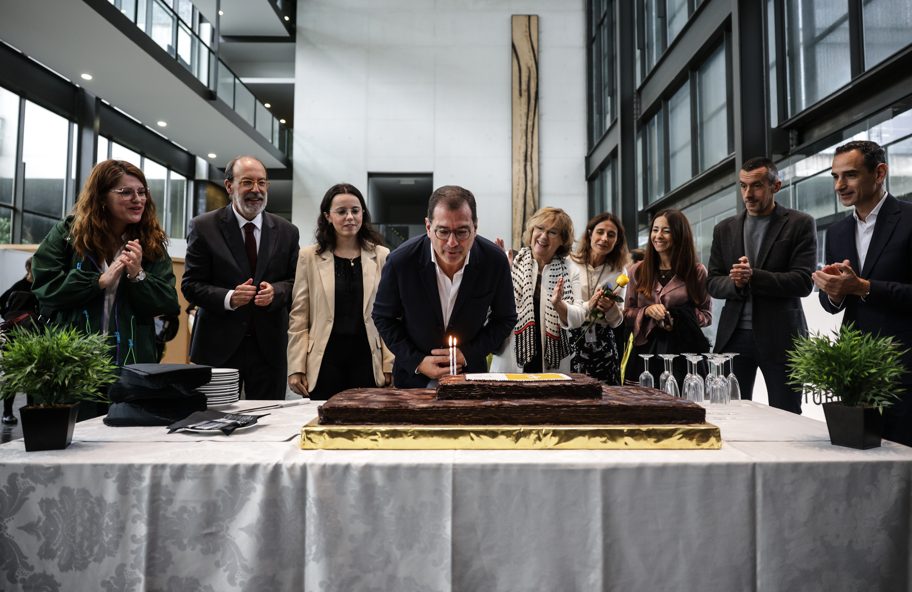 Thumbnail da galeria Aniversário Escola de Medicina